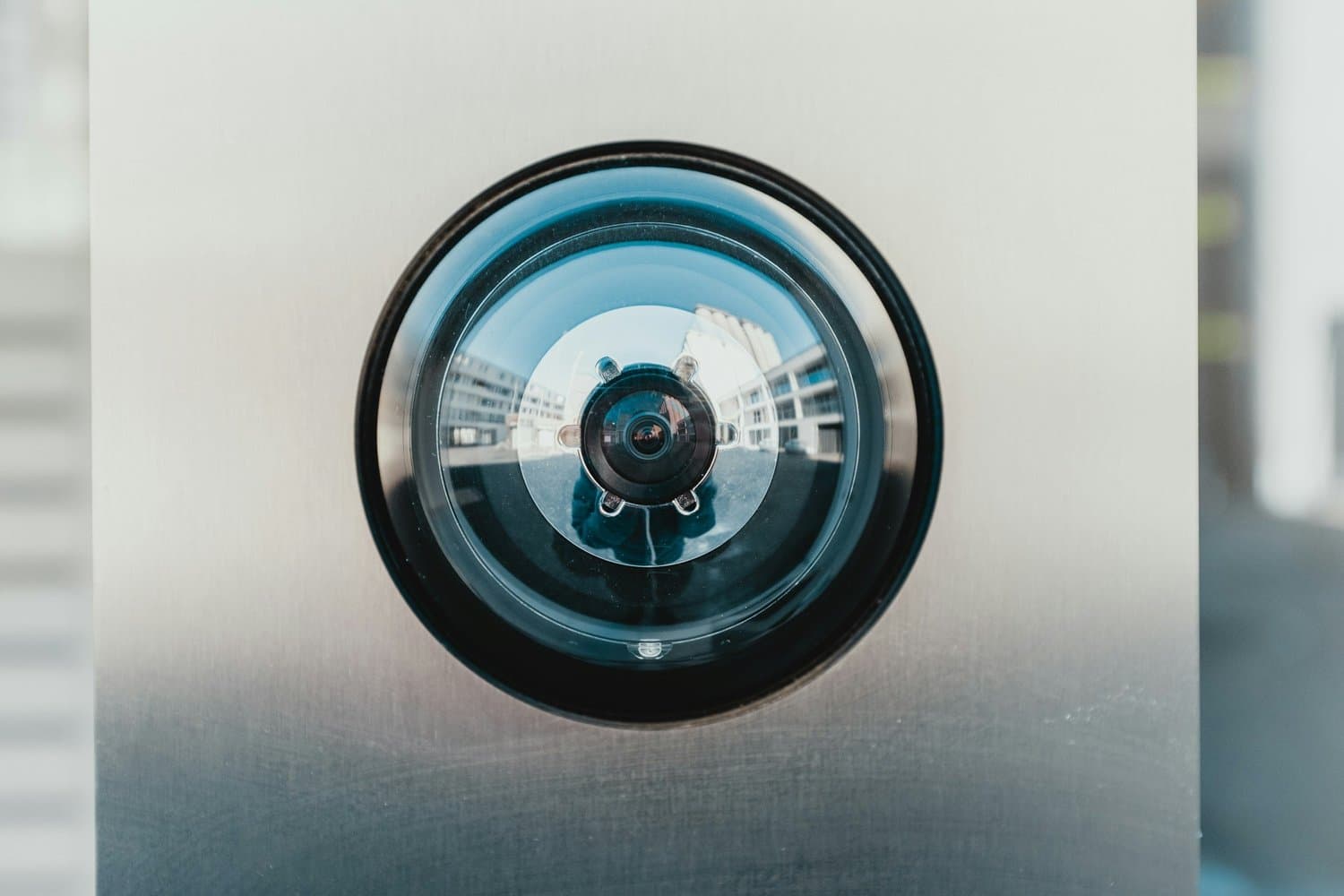 Home Security & Alarm Systems in Tampa, Florida