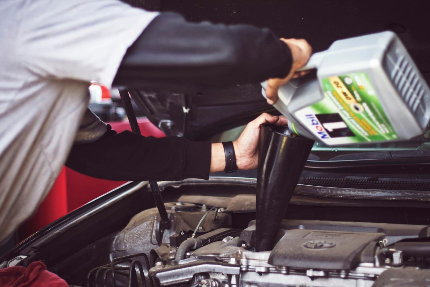 Oil Change Services in Tampa, Florida